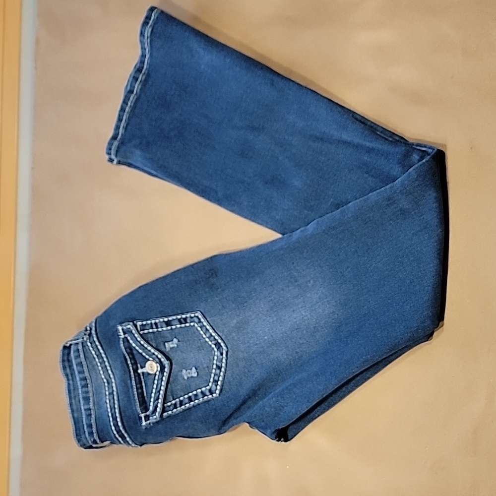 Bamboo Size 5 Flare Leg Jeans, Contrast White Stitching, Back Button Pockets